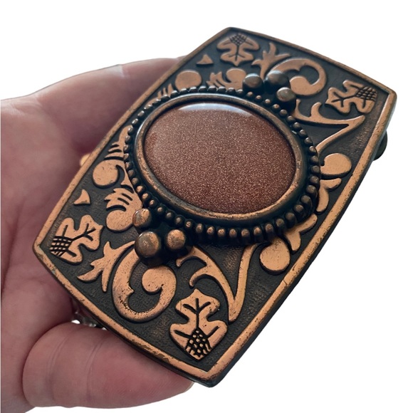 Goldstone Cabochon, Oval Gemstone Western Belt Buckle - Picture 2 of 3